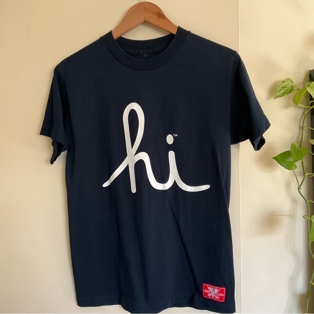 In4mation Hawaii Script Text Hi Design Short Slee… - image 1